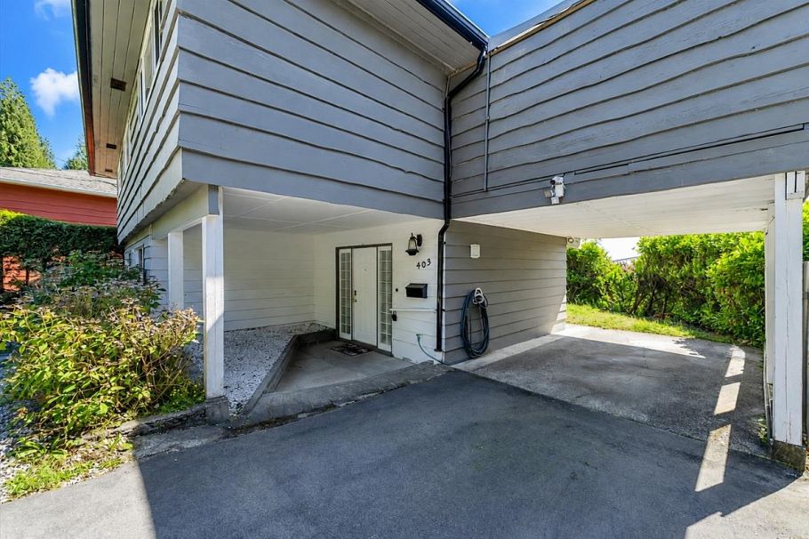403 Newdale Court North Vancouver, BC - 27