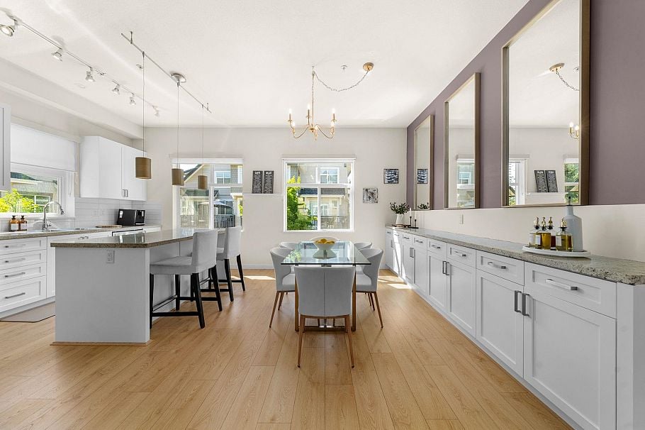 766 Orwell Street North Vancouver, BC - 2