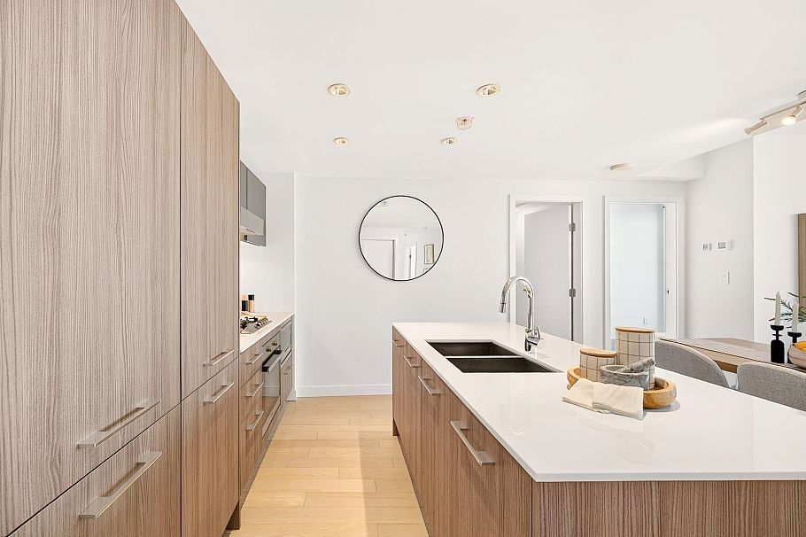 1105 4638 Gladstone Street Vancouver, BC - 11