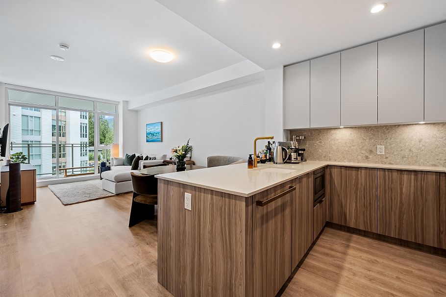 505 2385 Emery Court North Vancouver, BC - 7