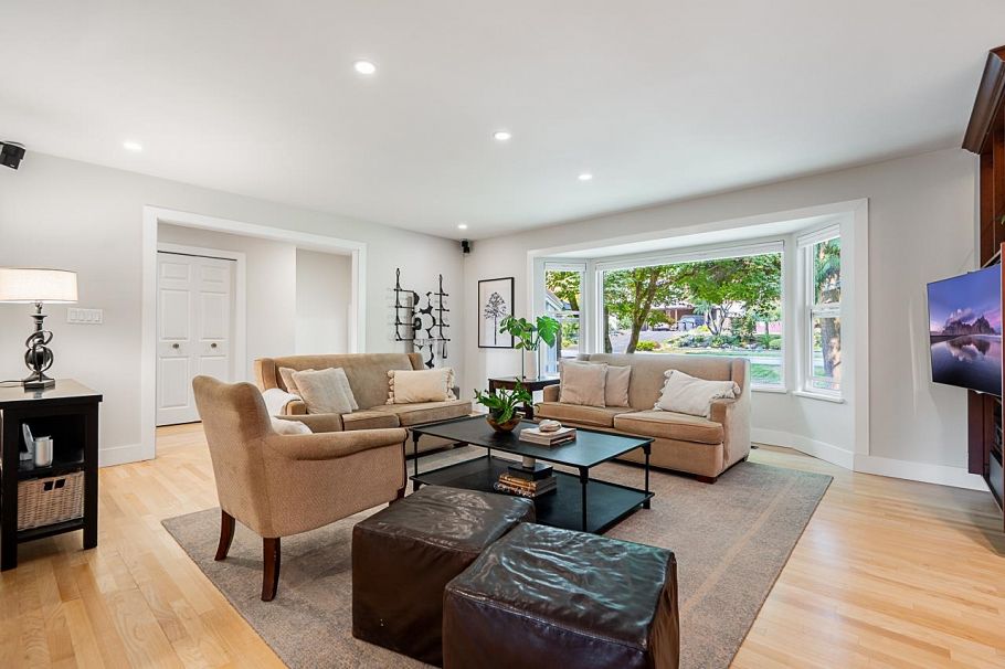 2685 Byron Road North Vancouver, BC - 5