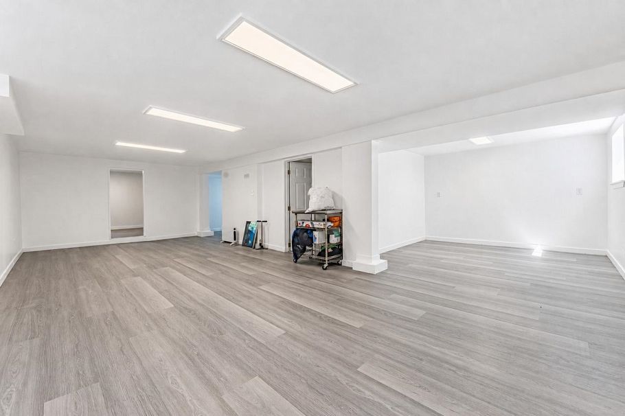 3008 Garden Drive Vancouver, BC - 29