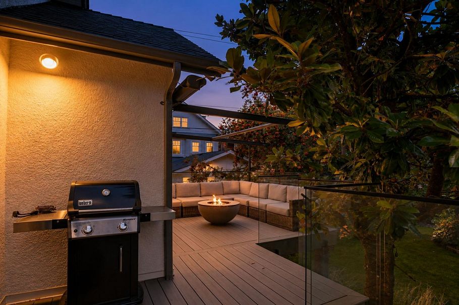 3426 W 11th Avenue Vancouver, BC - 34