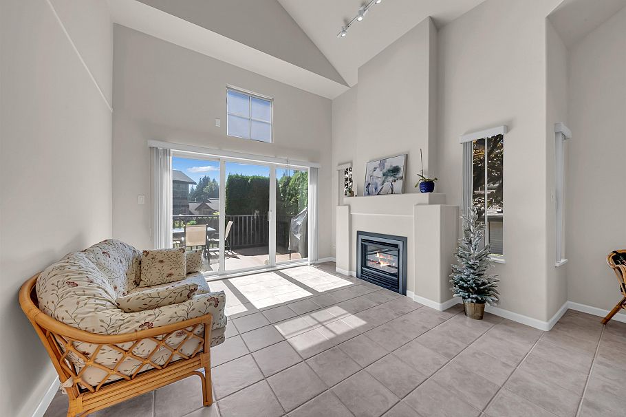 55 1550 Larkhall Crescent North Vancouver, BC - 12
