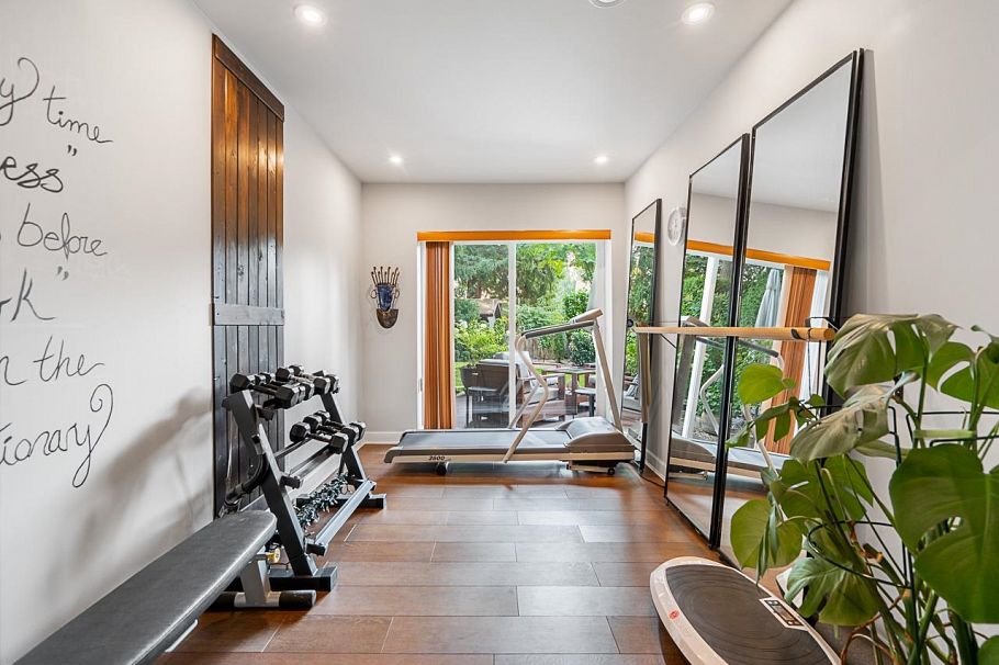 2685 Byron Road North Vancouver, BC - 31