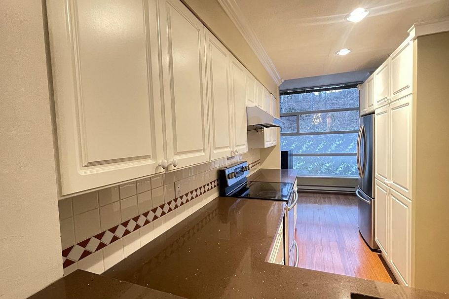2178 E Kent Avenue South Vancouver, BC - 26