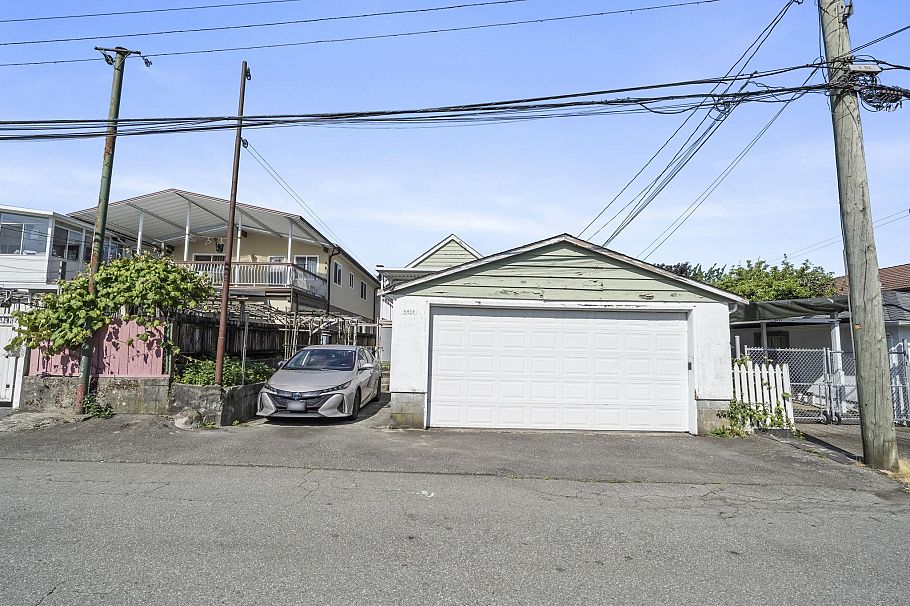 5434 Killarney Street Vancouver, BC - 10