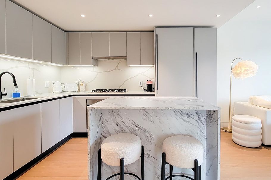 401 2235 E Broadway Vancouver, BC - 11