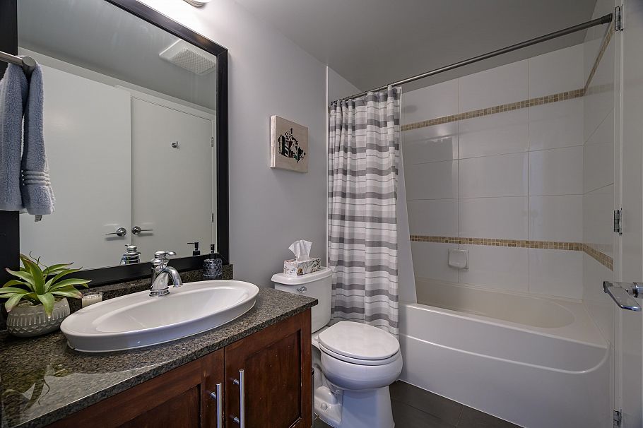 220 676 W 6th Avenue Vancouver, BC - 27