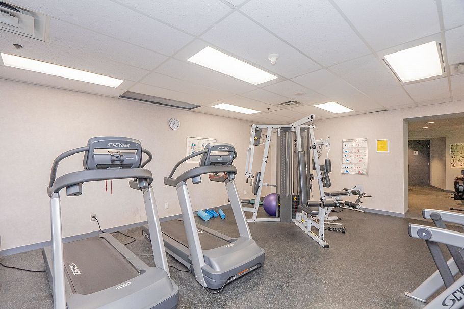 902 989 Nelson Street Vancouver, BC - 9