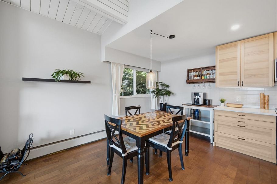 304 325 W 3rd Street North Vancouver, BC - 14