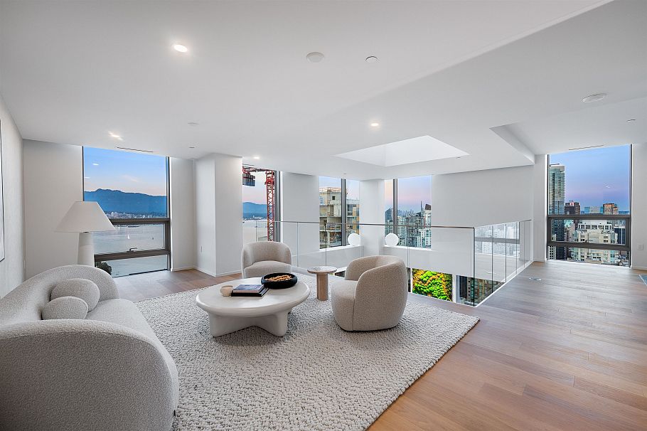 PH2 1568 Alberni Street Vancouver, BC - 16