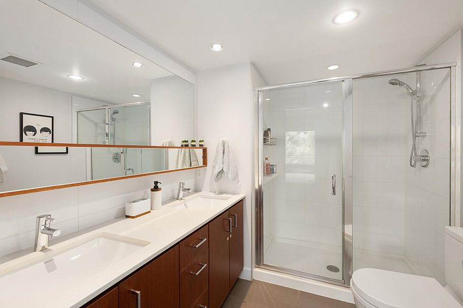 316 221 E 3rd Street North Vancouver, BC - 20
