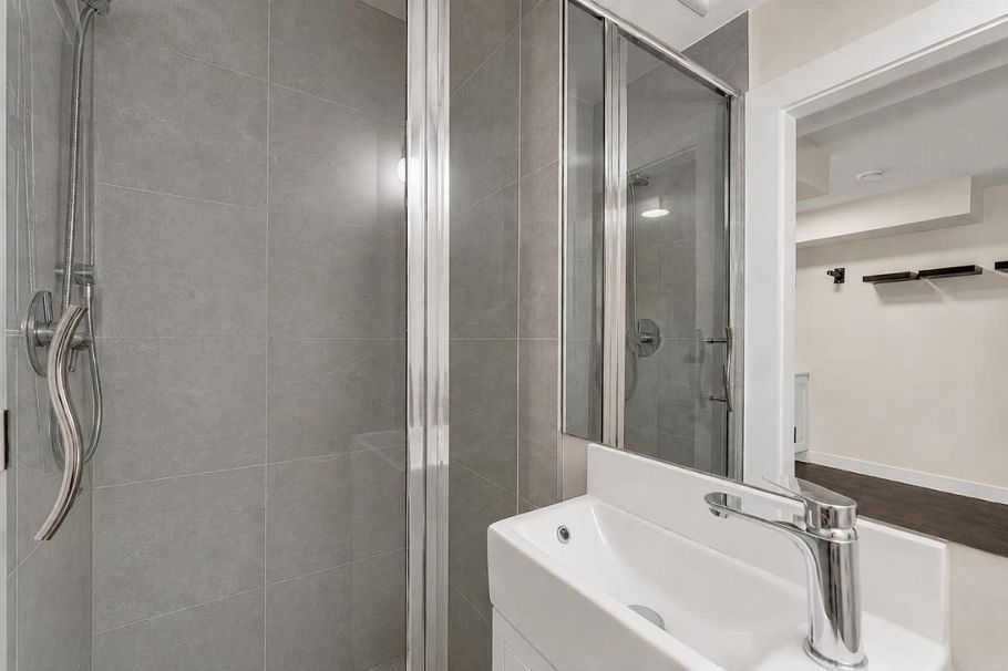 4410 Nanaimo Street Vancouver, BC - 22