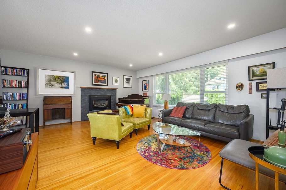 3342 Fromme Road North Vancouver, BC - 12