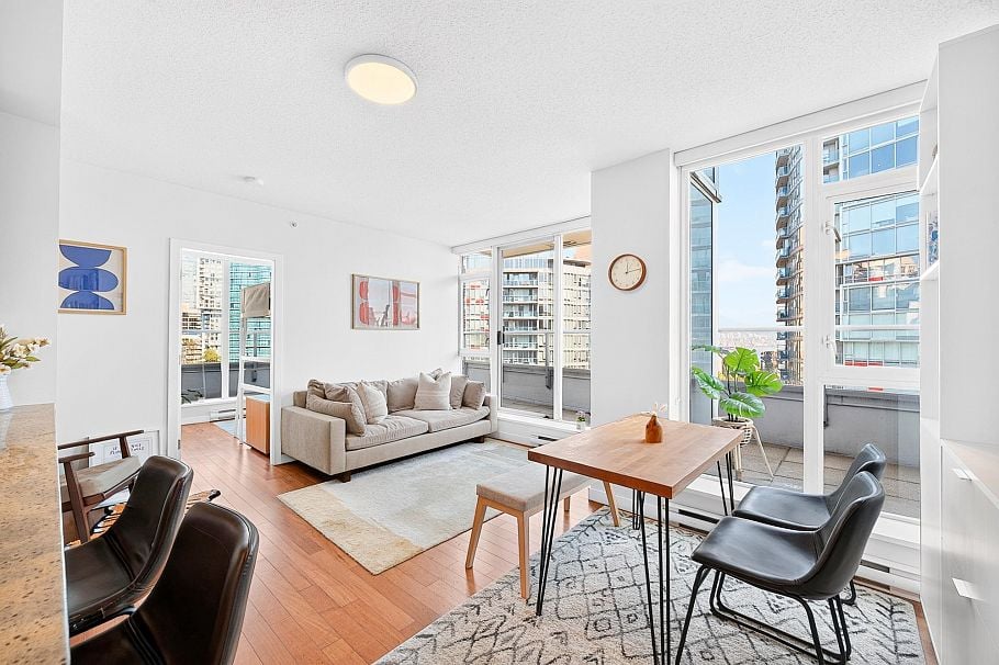 1802 821 Cambie Street Vancouver, BC - 1