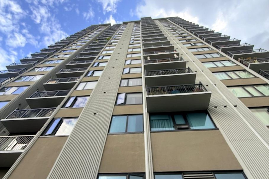 2106 1330 Harwood Street Vancouver, BC - 9