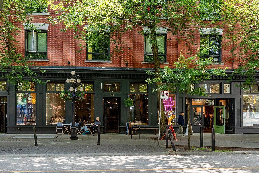 805 22 E Cordova Street Vancouver, BC - 5