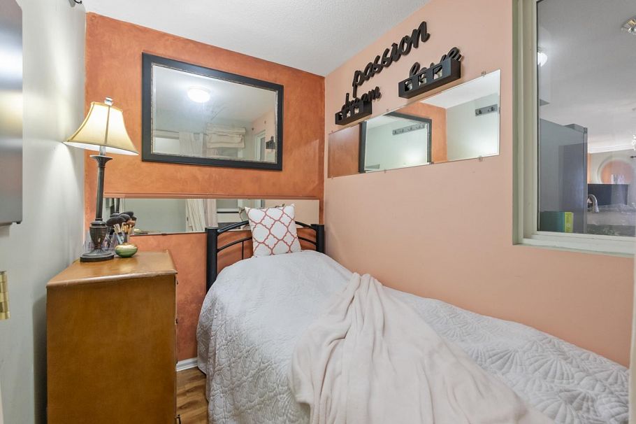 202 868 Kingsway Vancouver, BC - 11