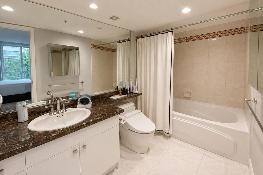 608 1228 Marinaside Crescent Street Vancouver, BC - 27