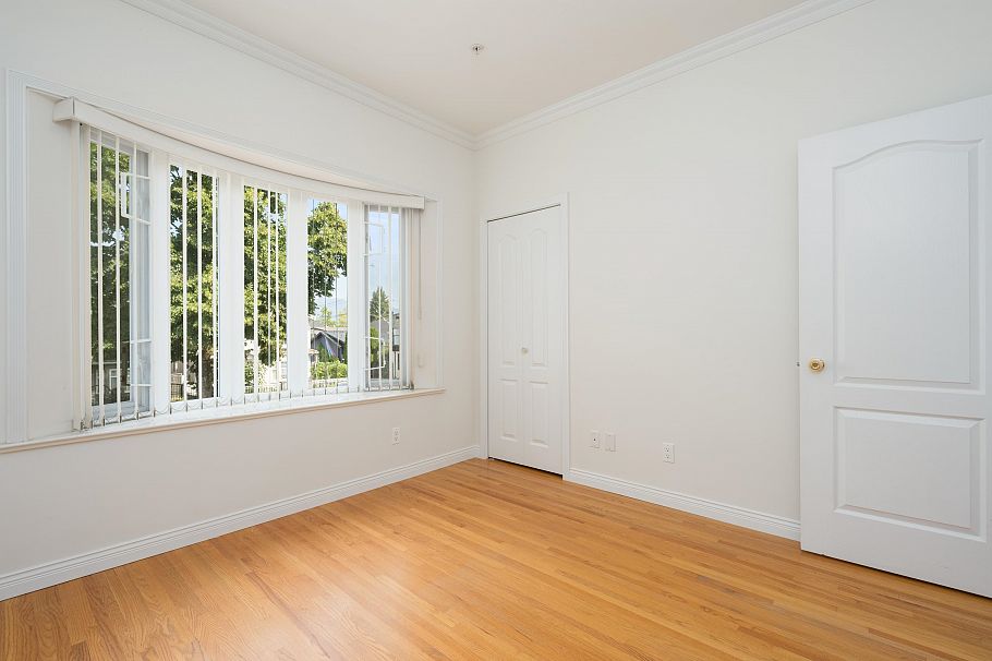 2170 E 28th Avenue Vancouver, BC - 11