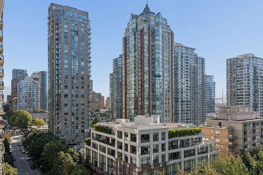 1104 1001 Richards Street Vancouver, BC - 21
