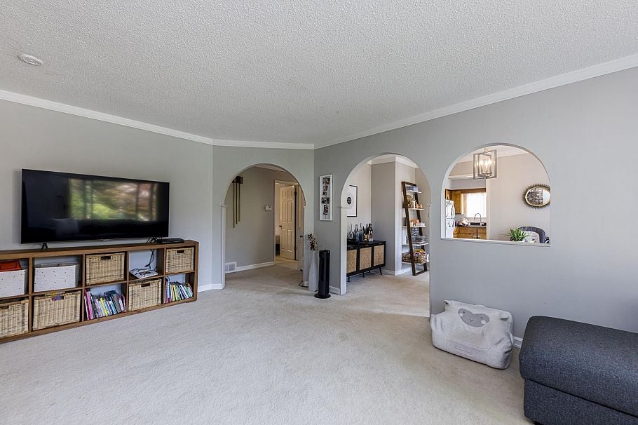 3466 Upton Road North Vancouver, BC - 16