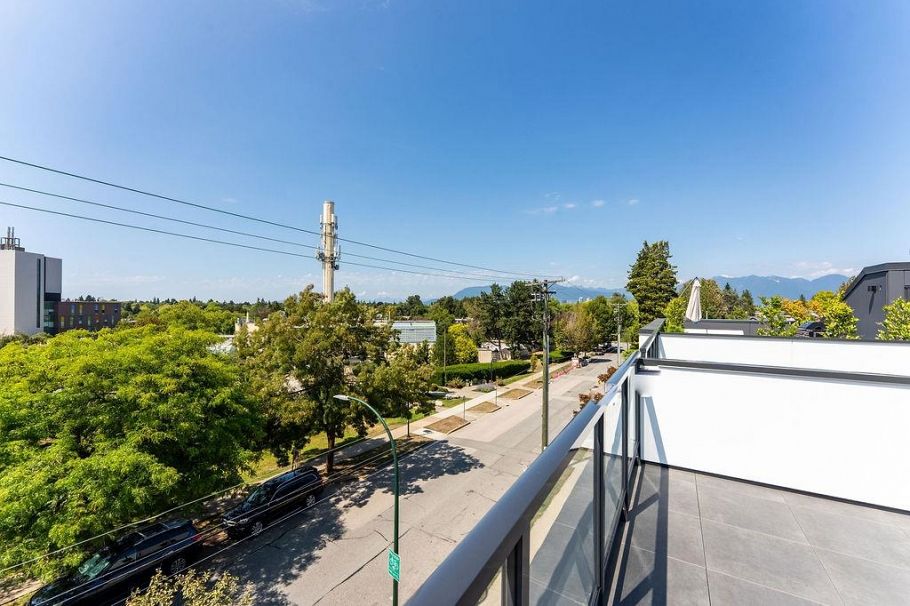 4522 Heather Street Vancouver, BC - 32