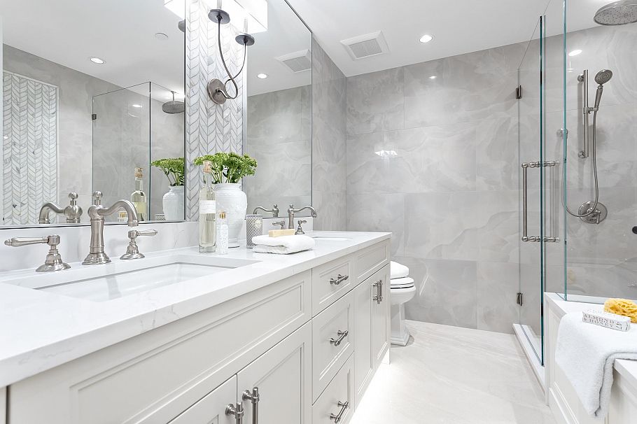 102 1055 Ridgewood Drive North Vancouver, BC - 17