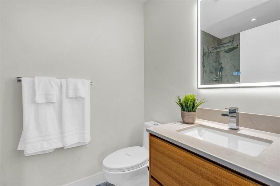 4470 CAPILANO ROAD, North Vancouver BC V7R 4J9 North Vancouver, BC - 24