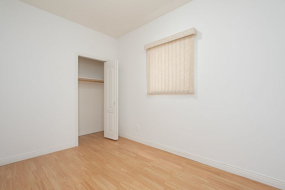 2170 E 28th Avenue Vancouver, BC - 29