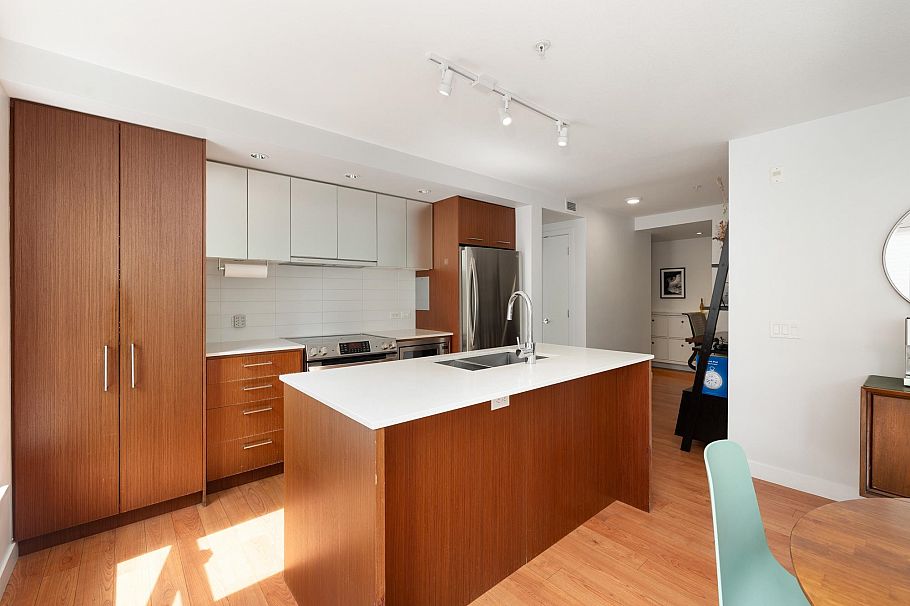 316 221 E 3rd Street North Vancouver, BC - 8
