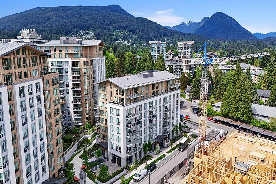 505 2385 Emery Court North Vancouver, BC - 31