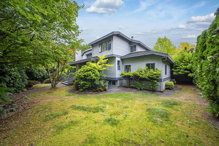 1975 W 18th Avenue Vancouver, BC - 3