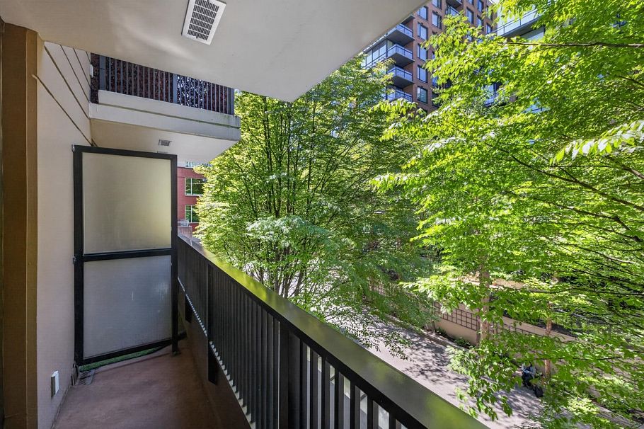 406 1055 Homer Street Vancouver, BC - 14