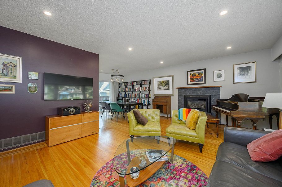 3342 Fromme Road North Vancouver, BC - 14