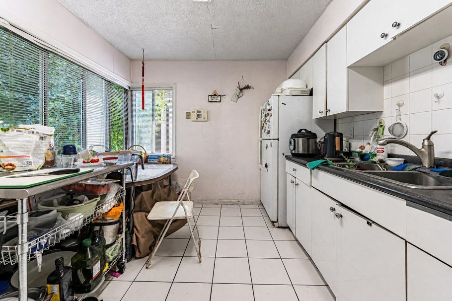3026 Garden Drive Vancouver, BC - 19