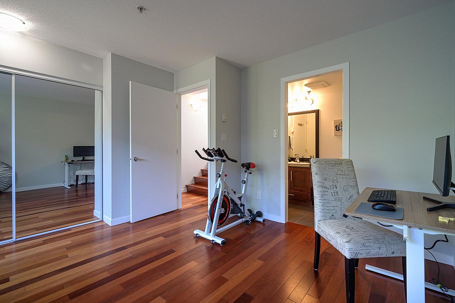 220 676 W 6th Avenue Vancouver, BC - 23