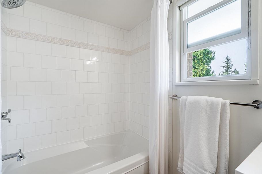 2685 Byron Road North Vancouver, BC - 28