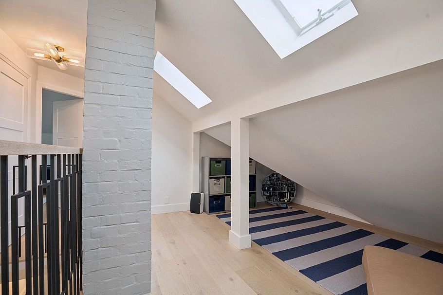 3426 W 11th Avenue Vancouver, BC - 22