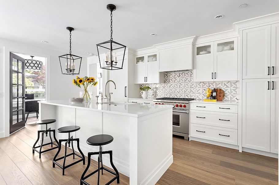 102 1055 Ridgewood Drive North Vancouver, BC - 11