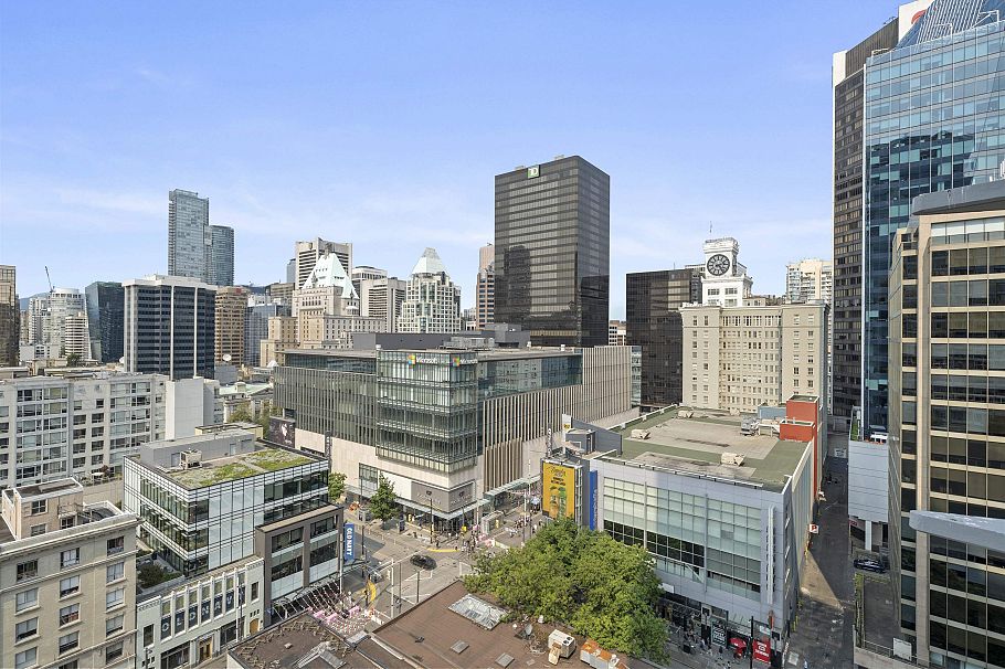 1511 833 Seymour Street Vancouver, BC - 2