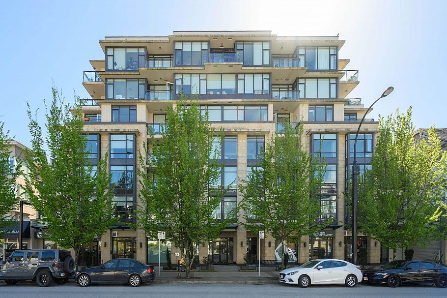 504 131 E 3rd Street North Vancouver, BC - 1