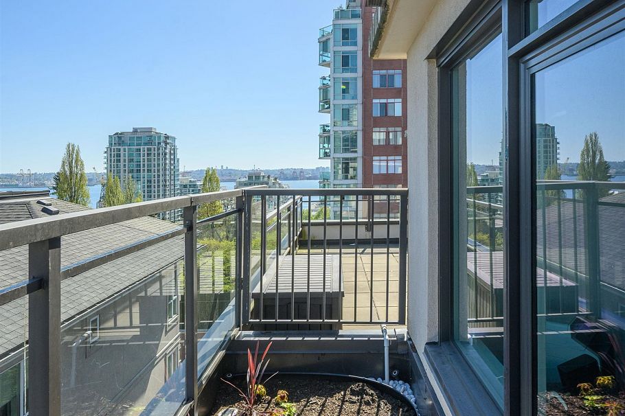 504 131 E 3rd Street North Vancouver, BC - 17