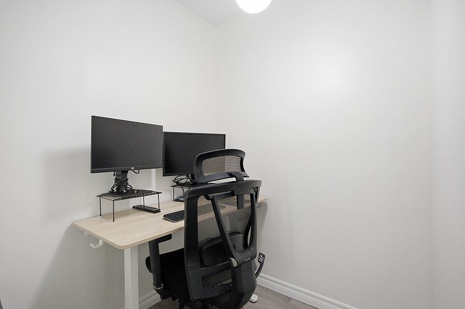 101 175 W 4th Street North Vancouver, BC - 18