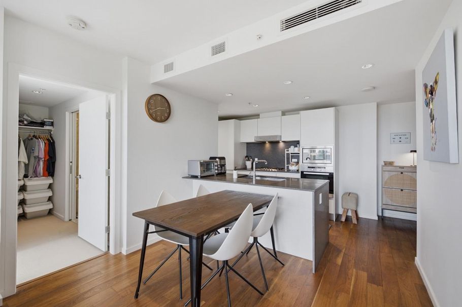 802 8488 Cornish Street Vancouver, BC - 6