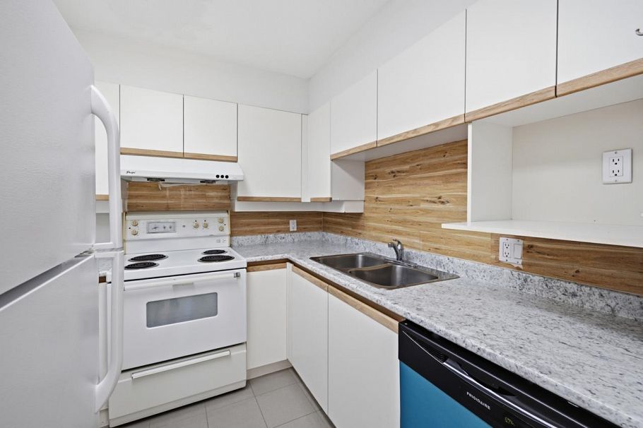 203 950 Cambie Street Vancouver, BC - 13