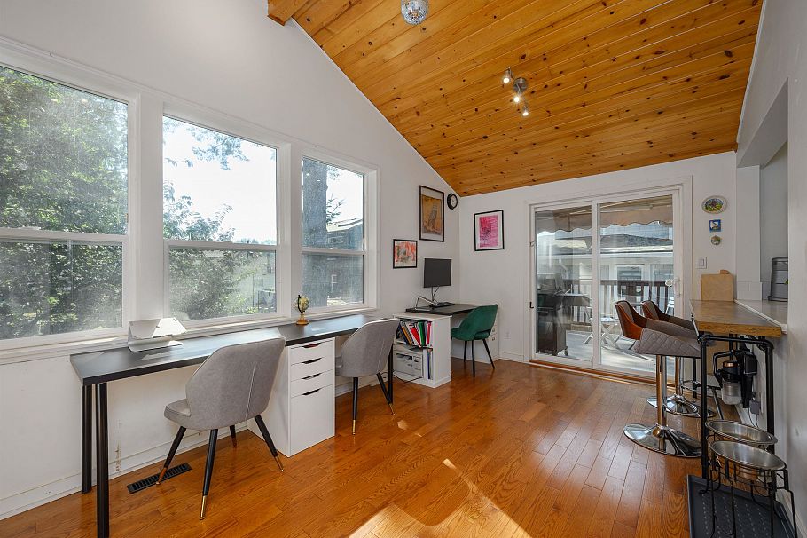 3342 Fromme Road North Vancouver, BC - 8