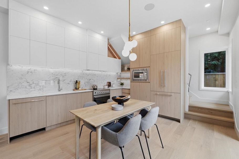 1 2511 Kitchener Street Vancouver, BC - 11