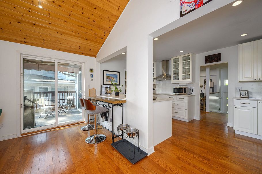 3342 Fromme Road North Vancouver, BC - 11